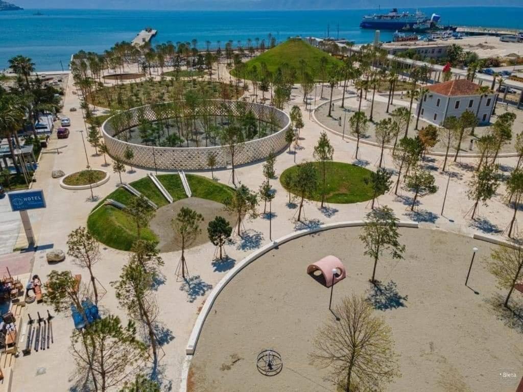 Lovely Place. Close To Beach & Boulevard Avlonya Dış mekan fotoğraf