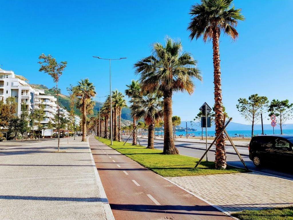 Lovely Place. Close To Beach & Boulevard Avlonya Dış mekan fotoğraf